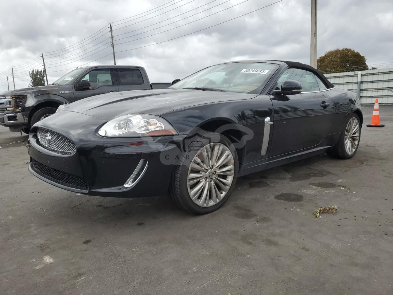 Jaguar XK 5.0L 8 2011
