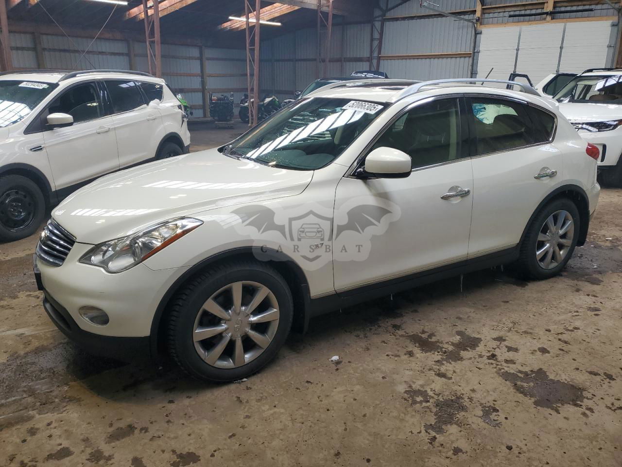 Infiniti QX50 3.7L  6 2015
