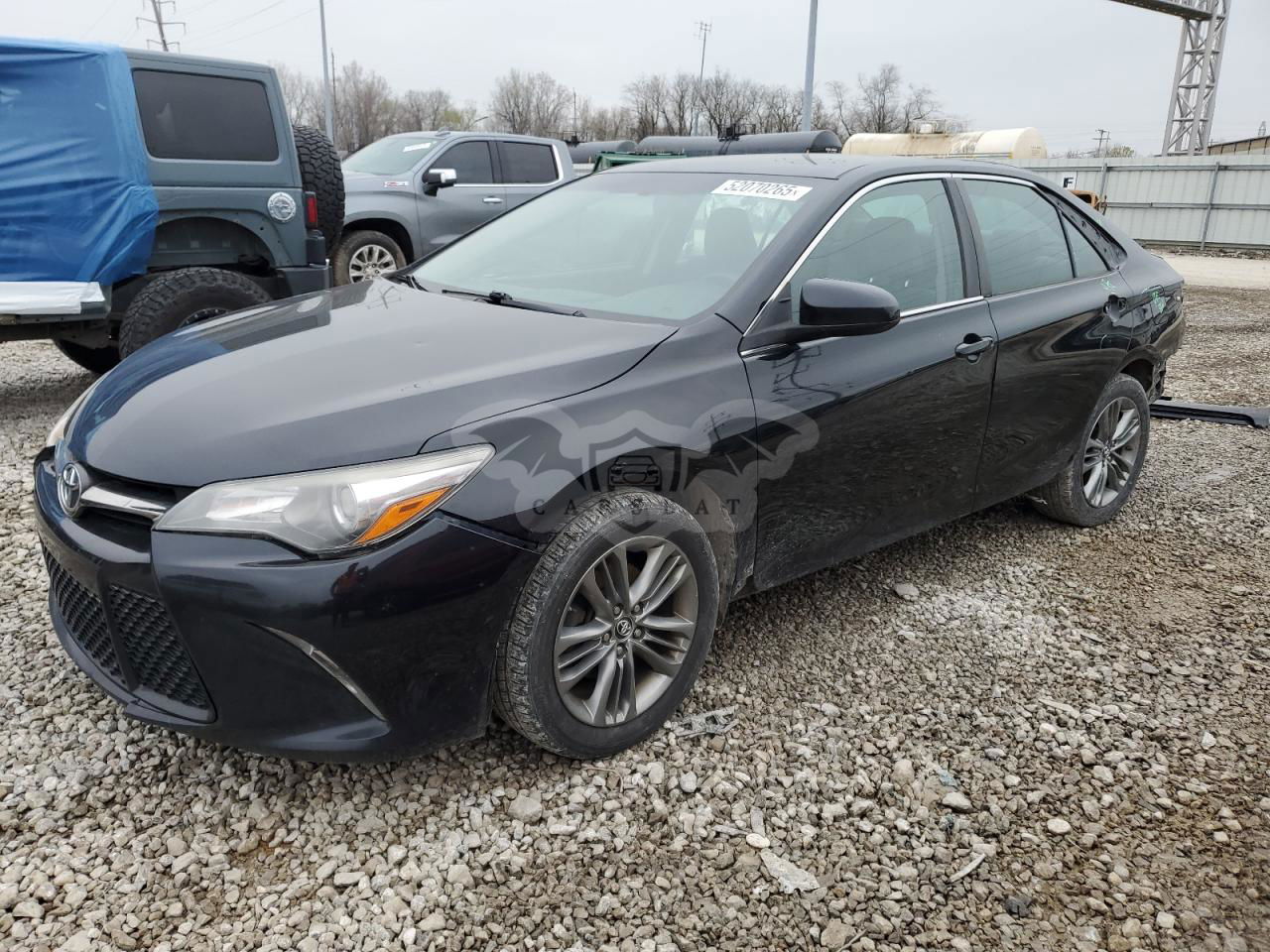 Toyota Camry LE 2.5L  4 2017