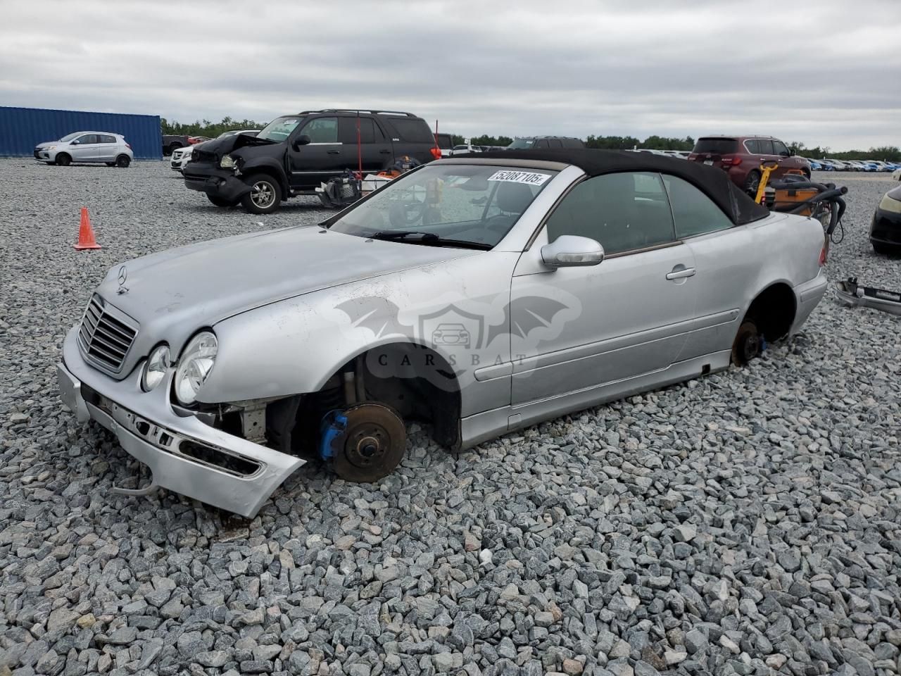 Mercedes-Benz CLK 320 3.2L 6 2001