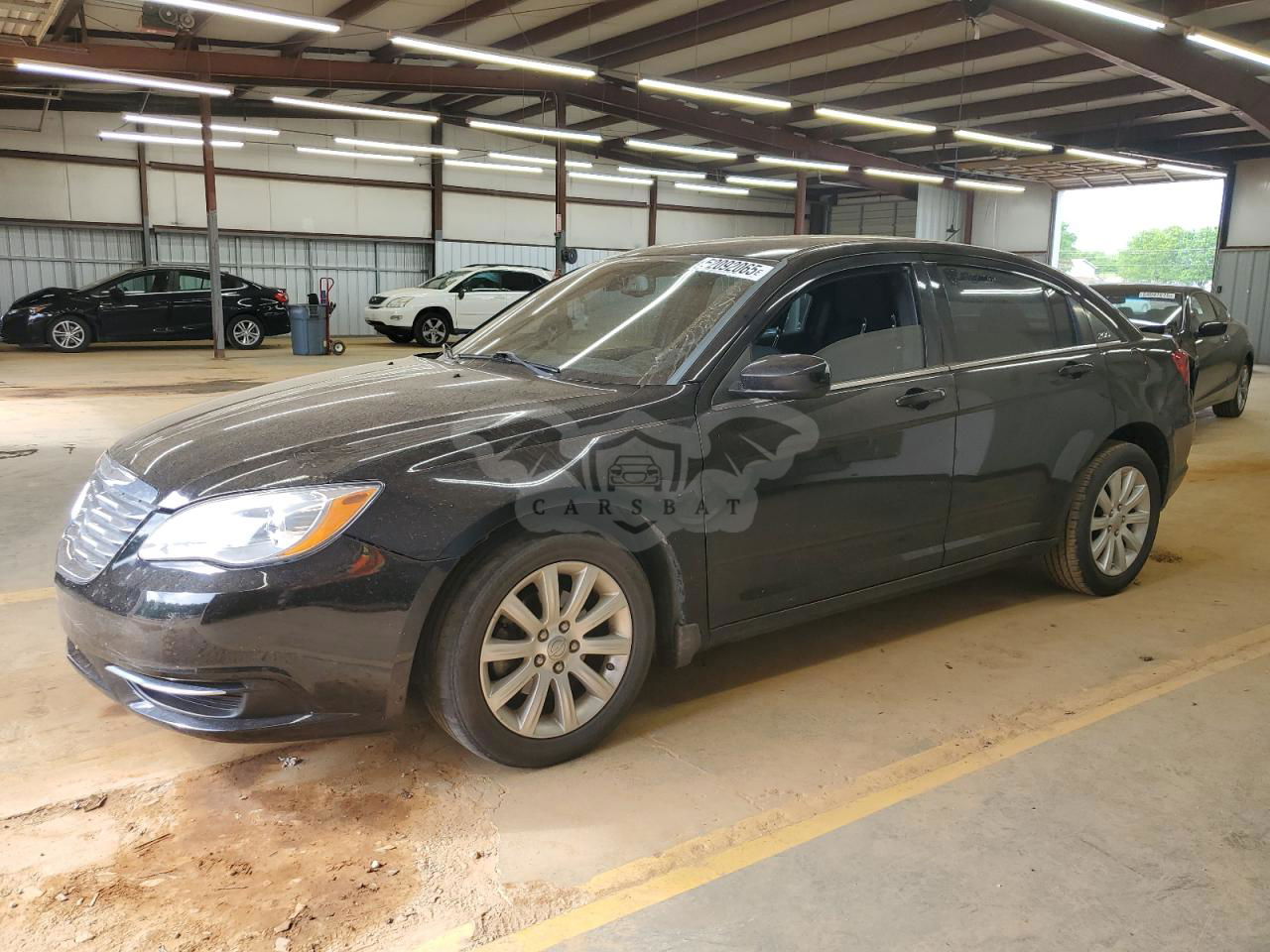 Chrysler 200 TOURING 2.4L  4 2013