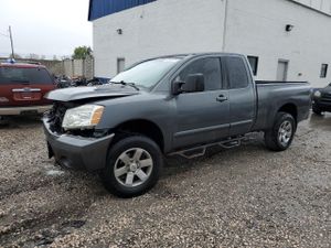 Nissan Titan XE 5.6L 8 2007