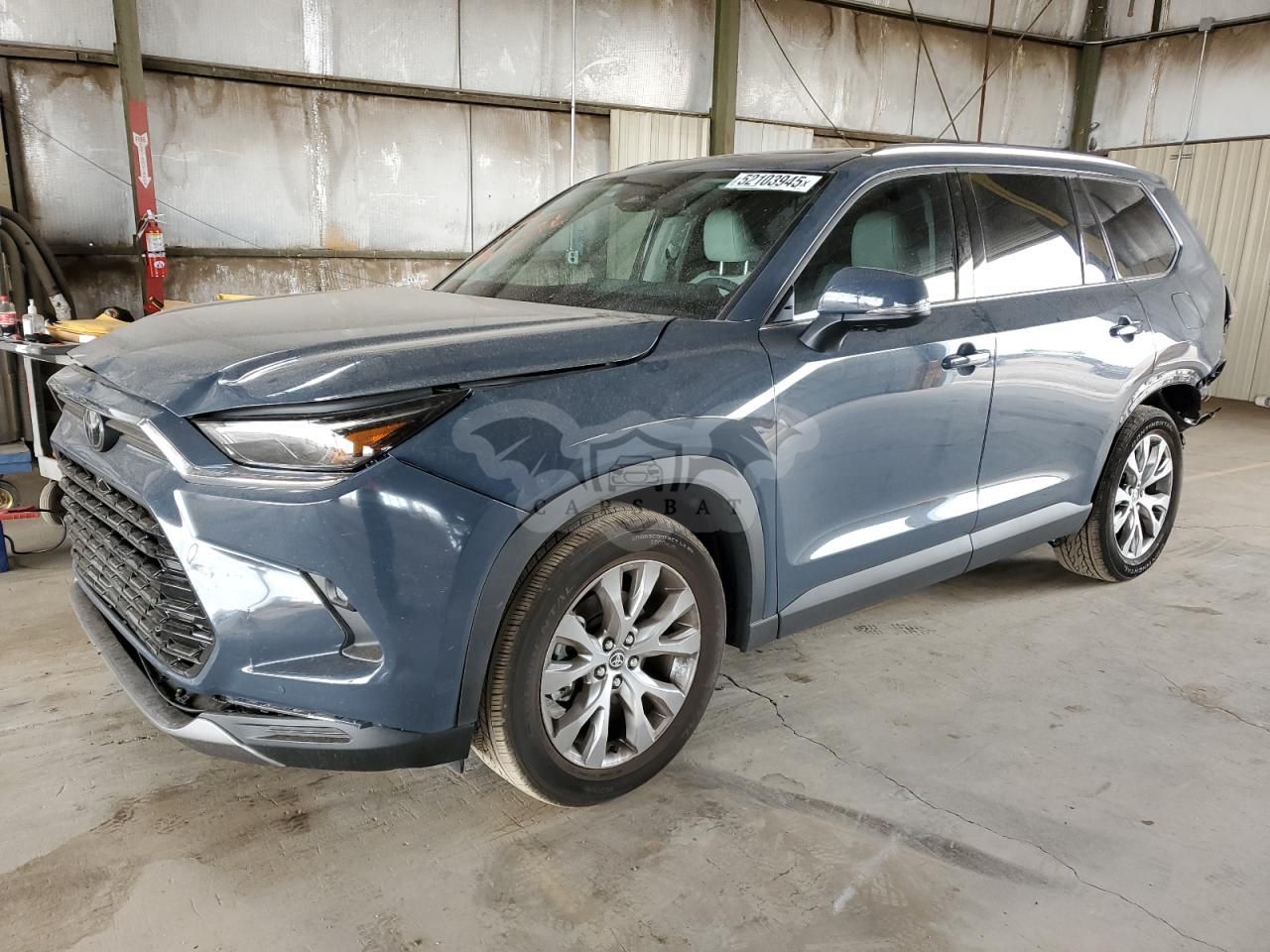 Toyota Grand Highlander LE 2.4L 4 2025