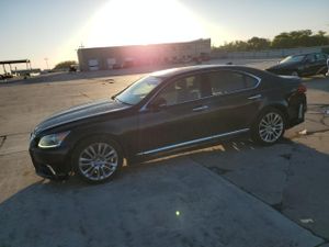 Lexus LS 460 4.6L 8 2015