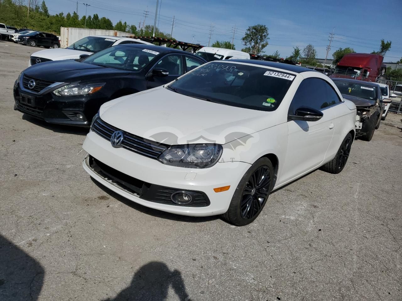 Volkswagen Eos KOMFORT 2.0L 4 2013