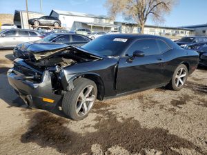 Dodge Challenger SE 3.5L 6 2010