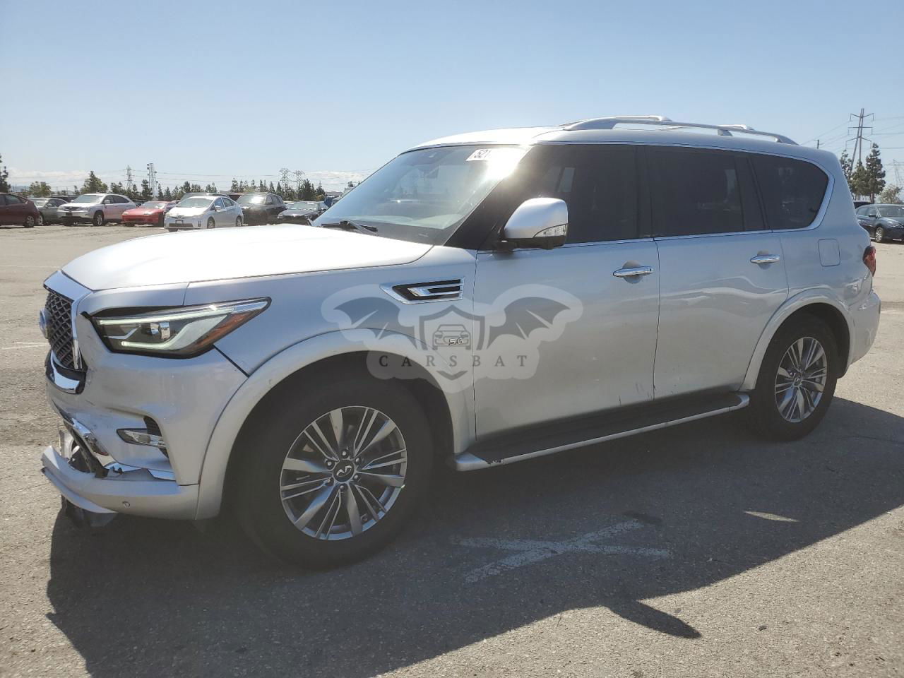 Infiniti QX80 LUXE 5.6L  8 2020