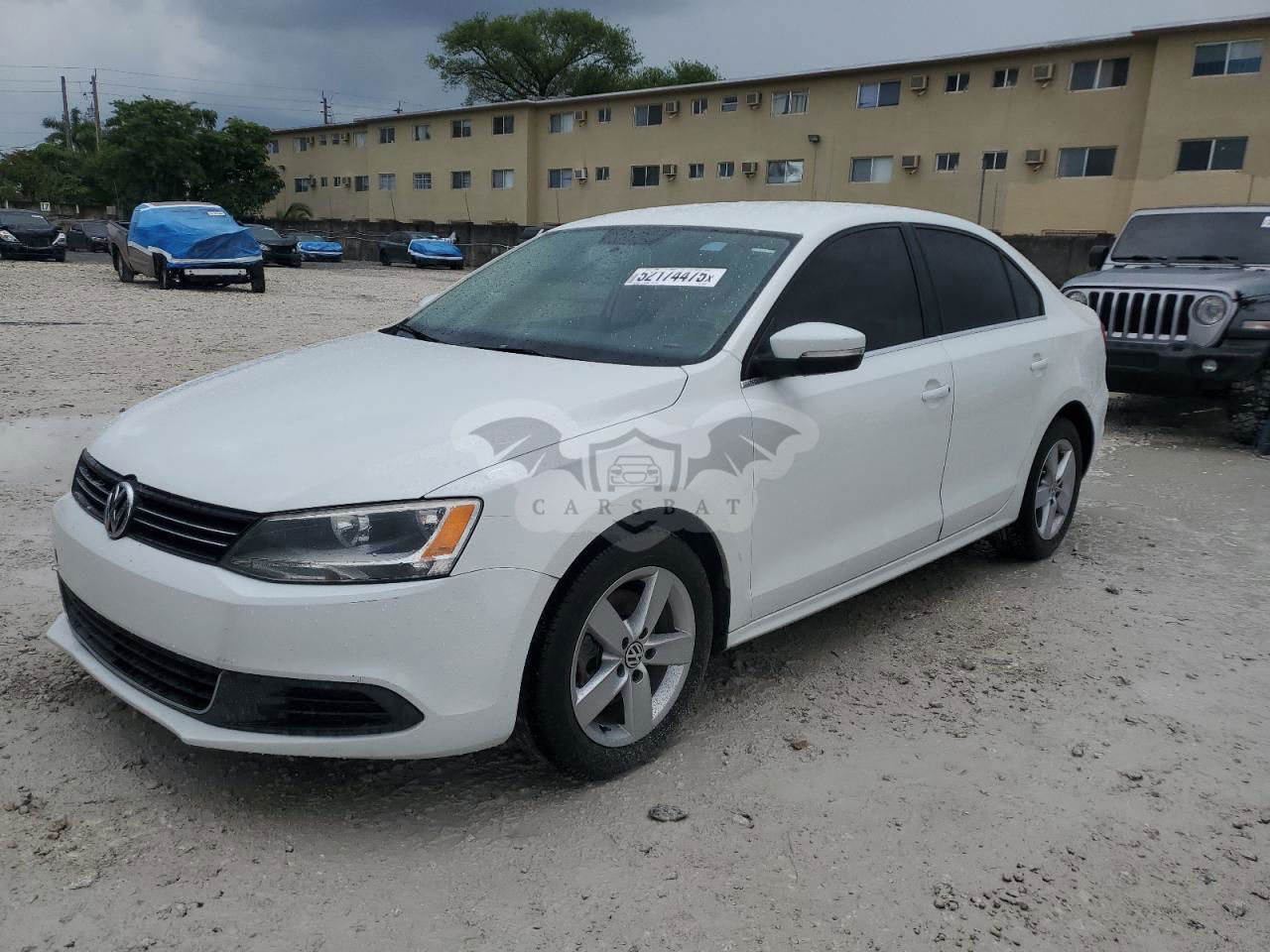Volkswagen Jetta TDI 2.0L  4 2014