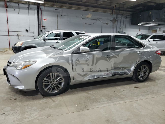 Toyota Camry LE 2.5L  4 2017