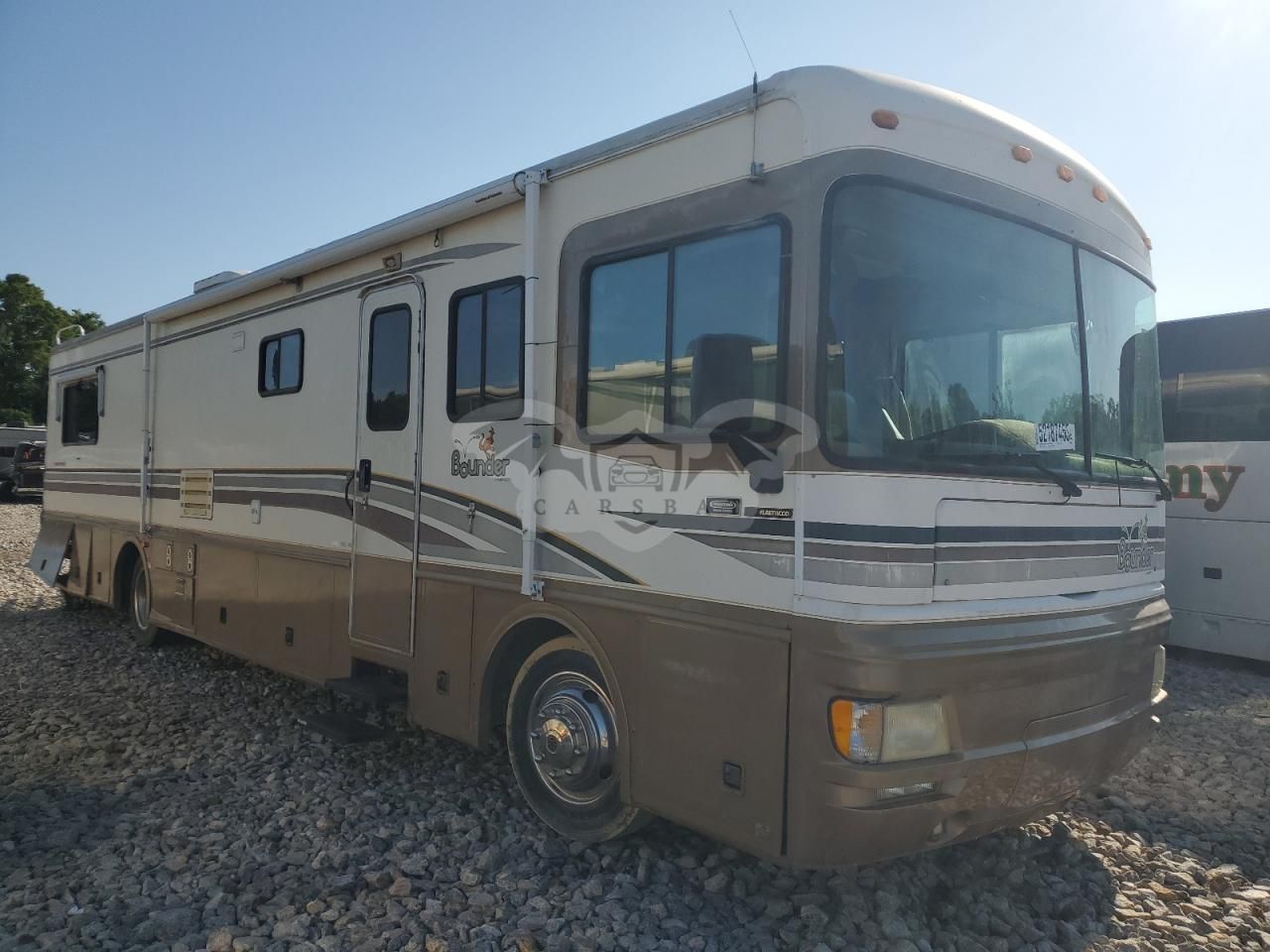 Freightliner X-line X LINE MOTOR HOME 6 2000