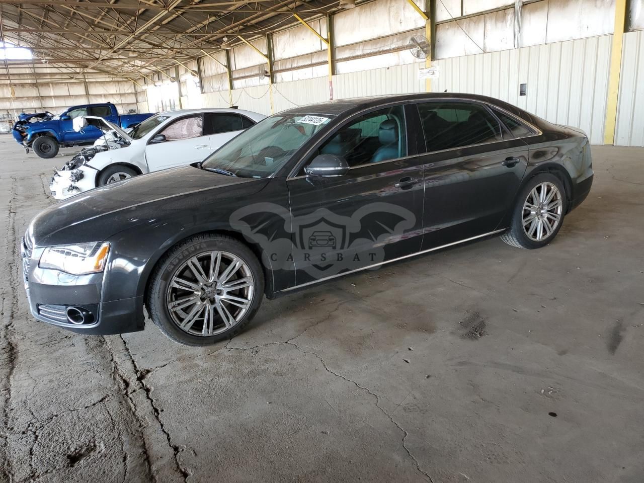 Audi A8 L QUATTRO 4.2L 8 2011