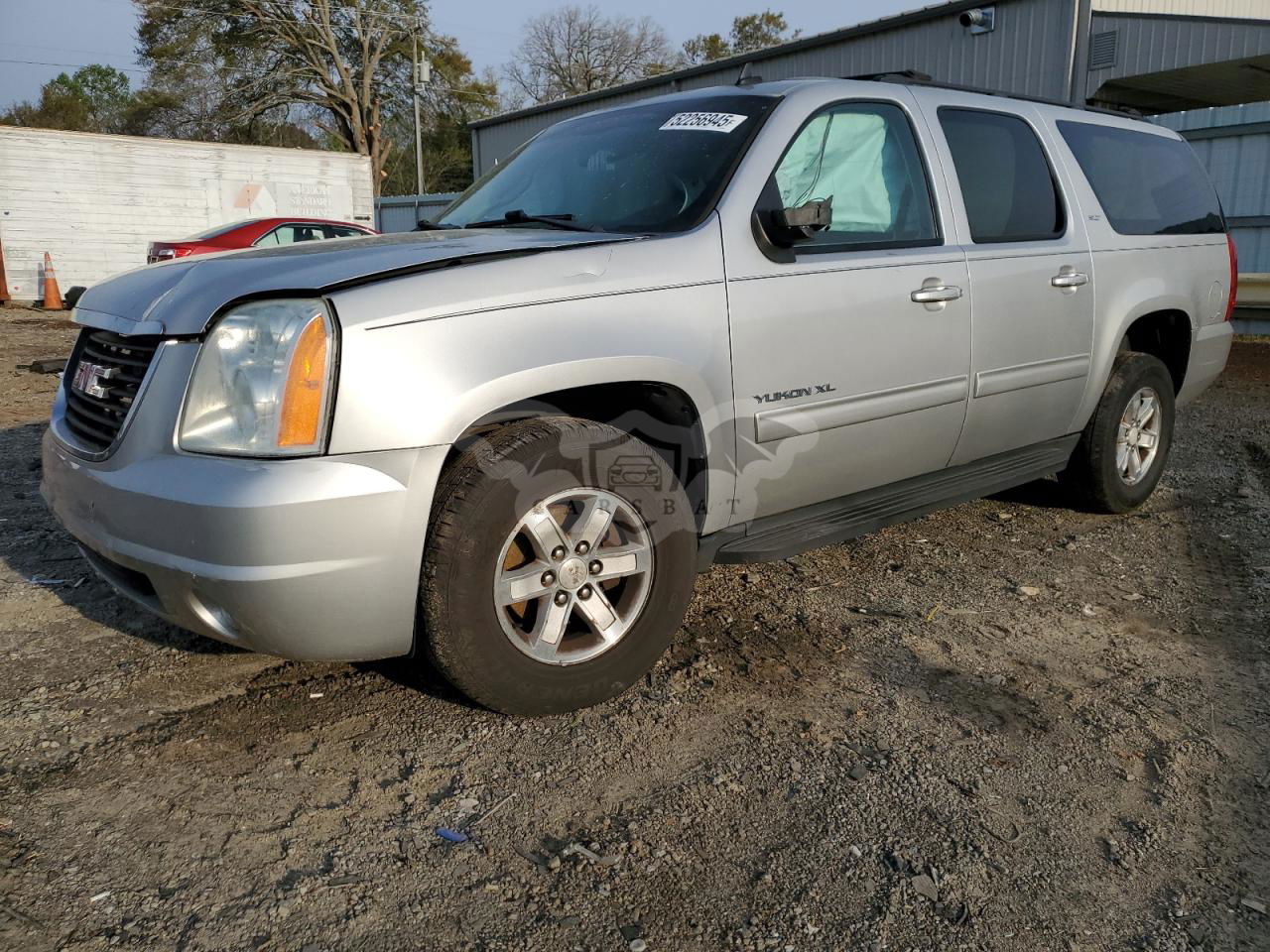 GMC Yukon C1500 SLT 5.3L  8 2011