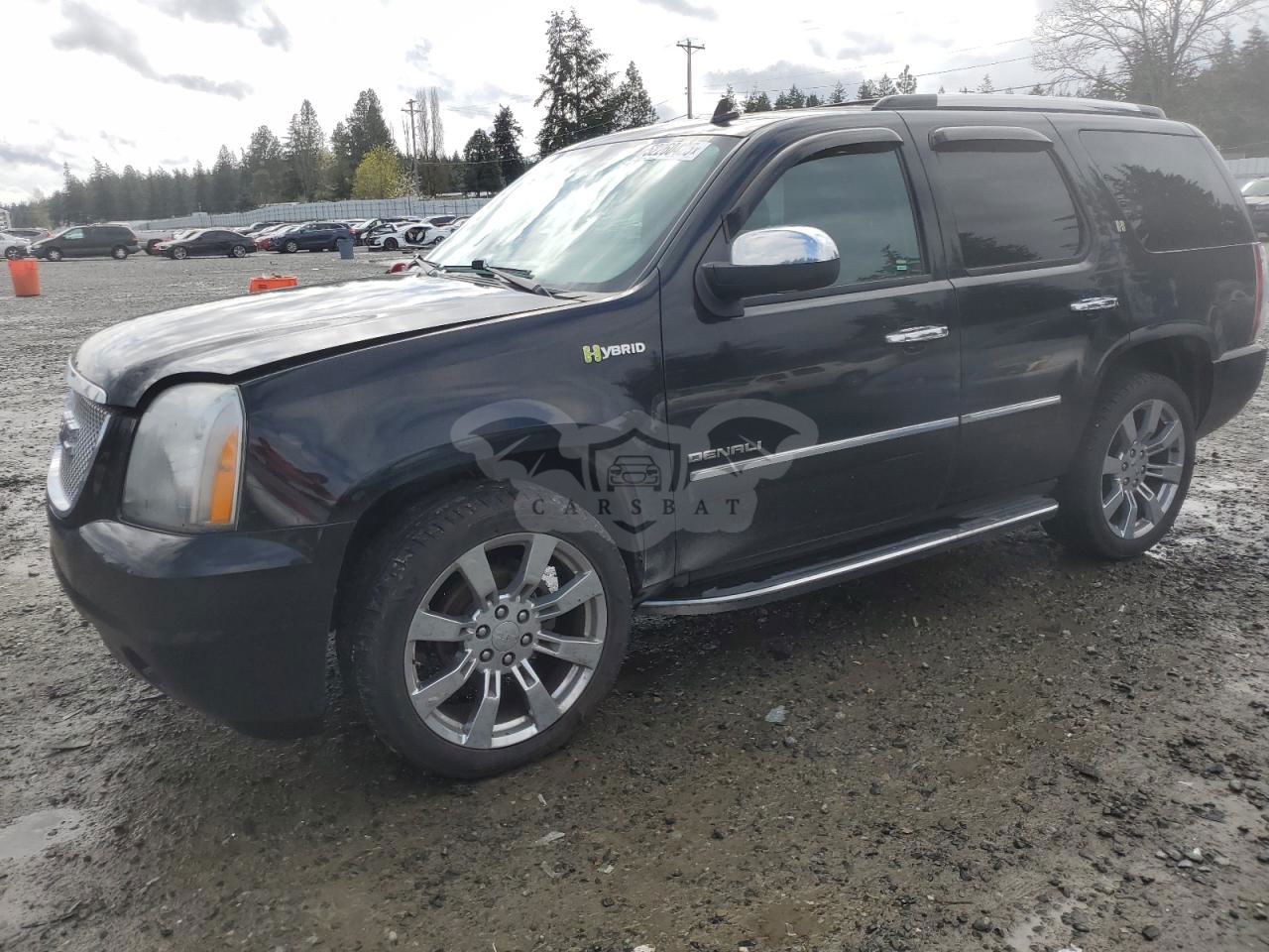 GMC Yukon DENALI HYBRID 6.0L  8 2011