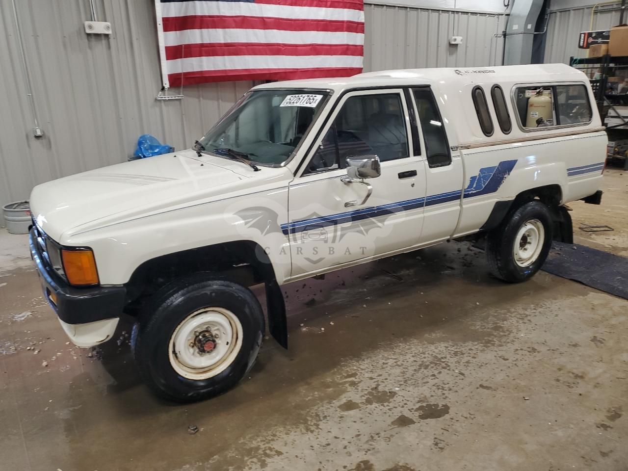 Toyota Hilux XTRACAB RN67 DLX 2.4L 4 1986