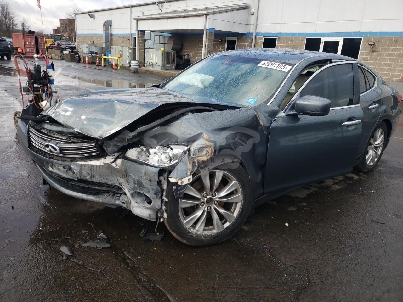 Infiniti M37 X 3.7L 6 2012