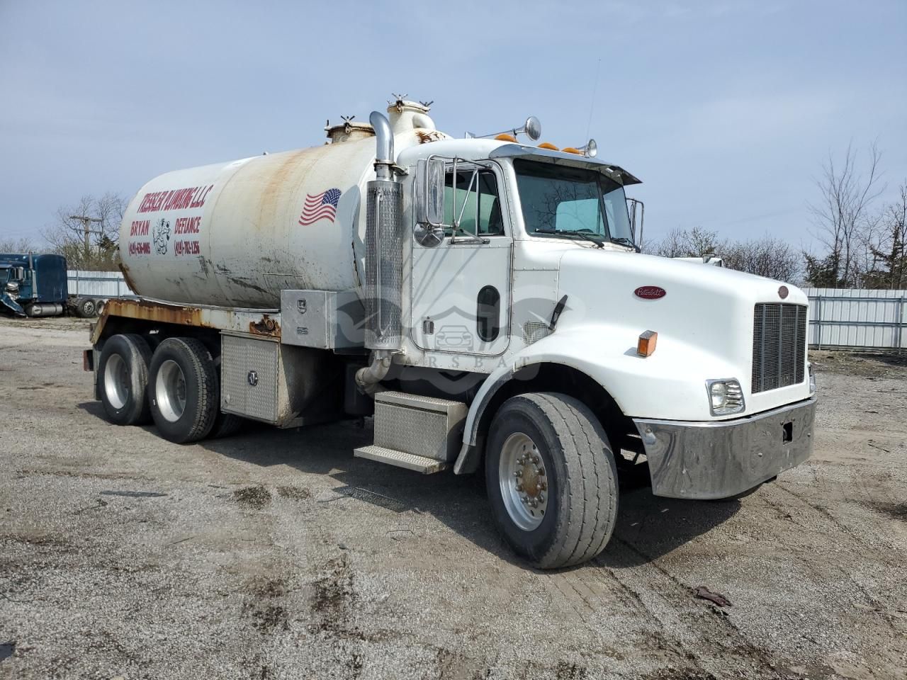Peterbilt 330/337/348 6 2004