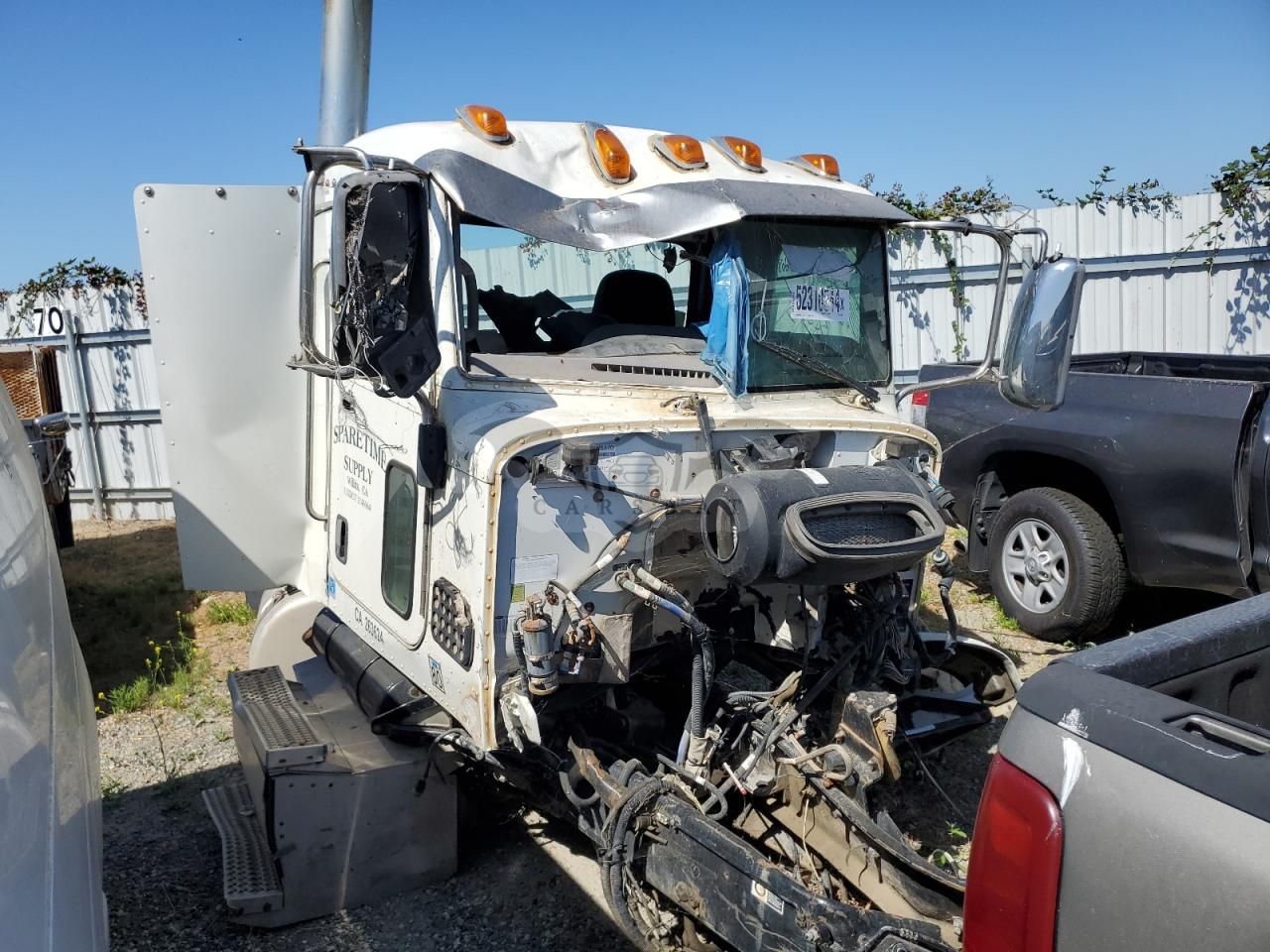 Peterbilt 386 14.6L 6 2011