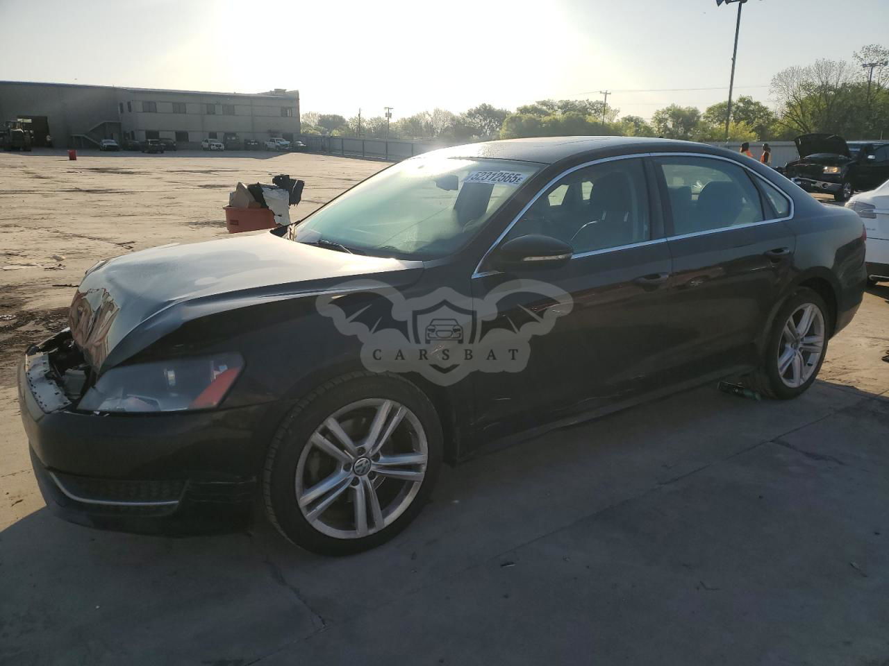 Volkswagen Passat SE 2.0L  4 2012