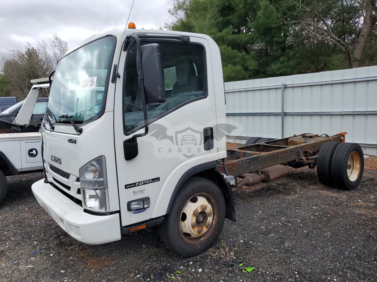 Isuzu NPR 6.0L 8 2018