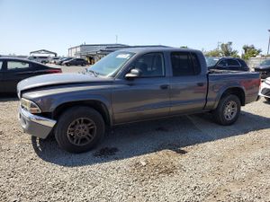 Dodge Dakota QUAD SLT 4.7L 8 2004