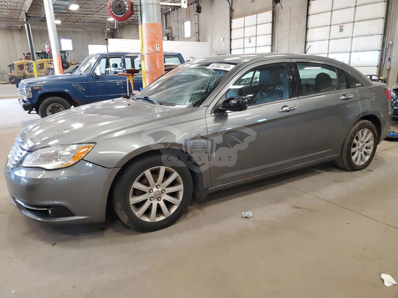 Chrysler 200 LIMITED 3.6L  6 2013