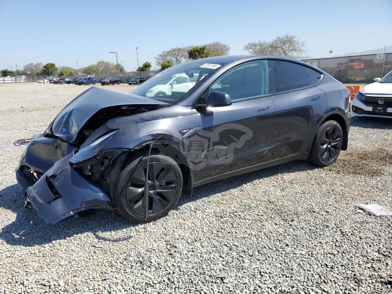 Tesla Model Y 2025
