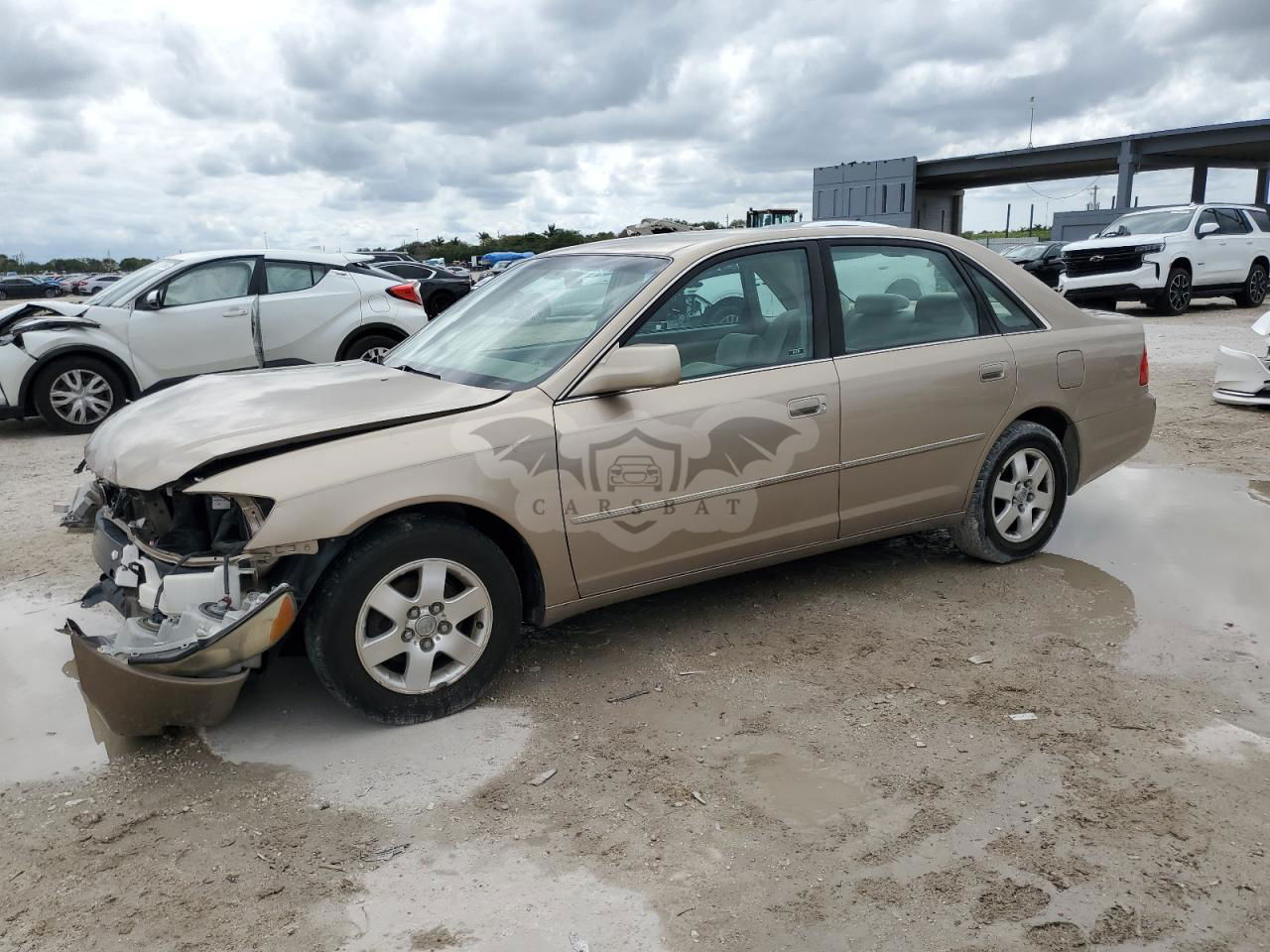 Toyota Avalon XL 3.0L  6 2001