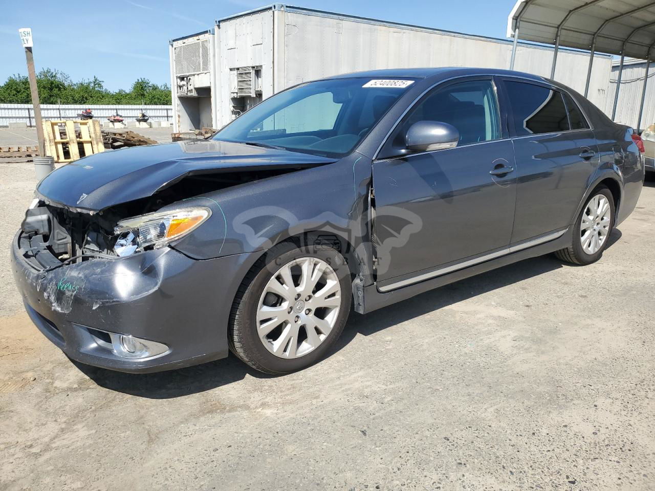 Toyota Avalon BASE 3.5L  6 2012