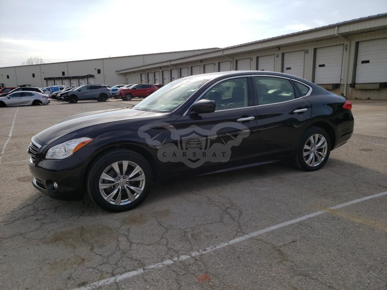 Infiniti M37 X 3.7L 6 2013