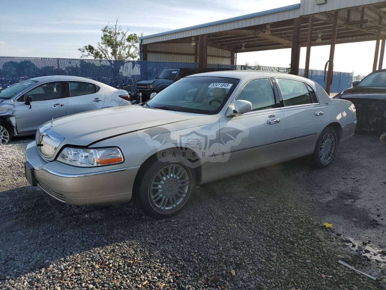 Lincoln Town Car SIGNATURE LIMITED 4.6L 8 2006