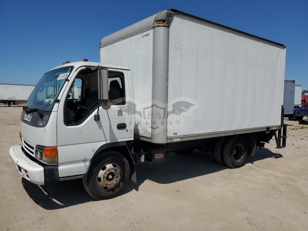 Isuzu NPR 4.8L 4 2001