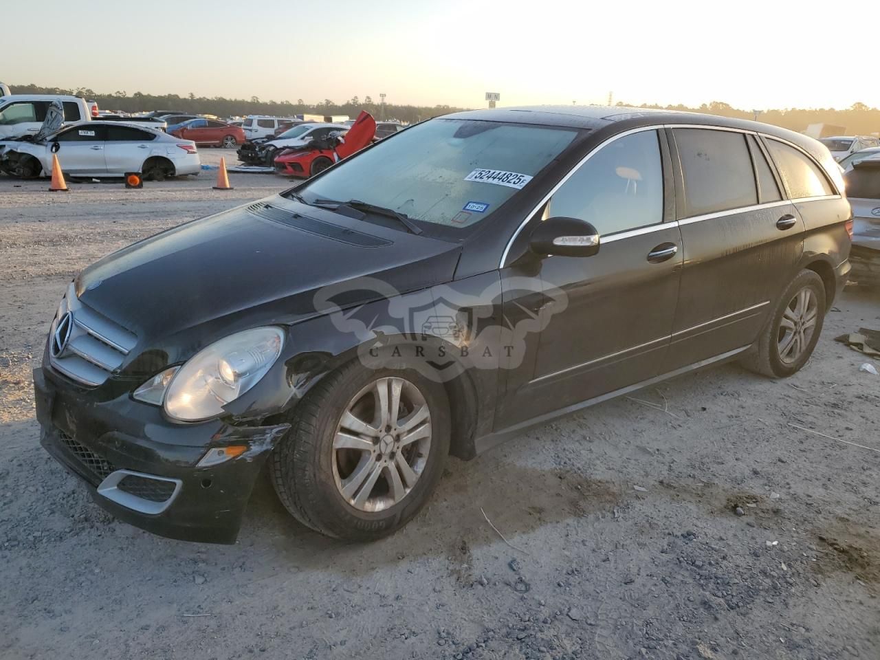 Mercedes-Benz R 500 5.0L 8 2006