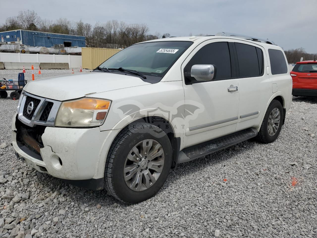 Nissan Armada PLATINUM 5.6L  8 2015