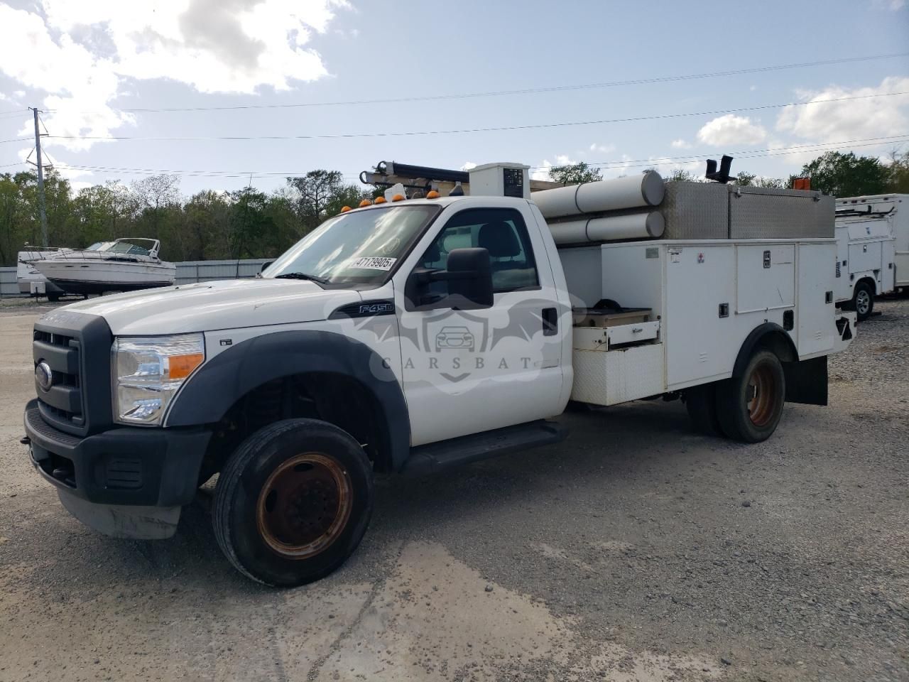 Ford F-450 SUPER DUTY 6.8L 10 2013