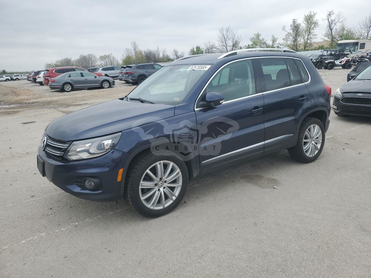 Volkswagen Tiguan S 2.0L  4 2016