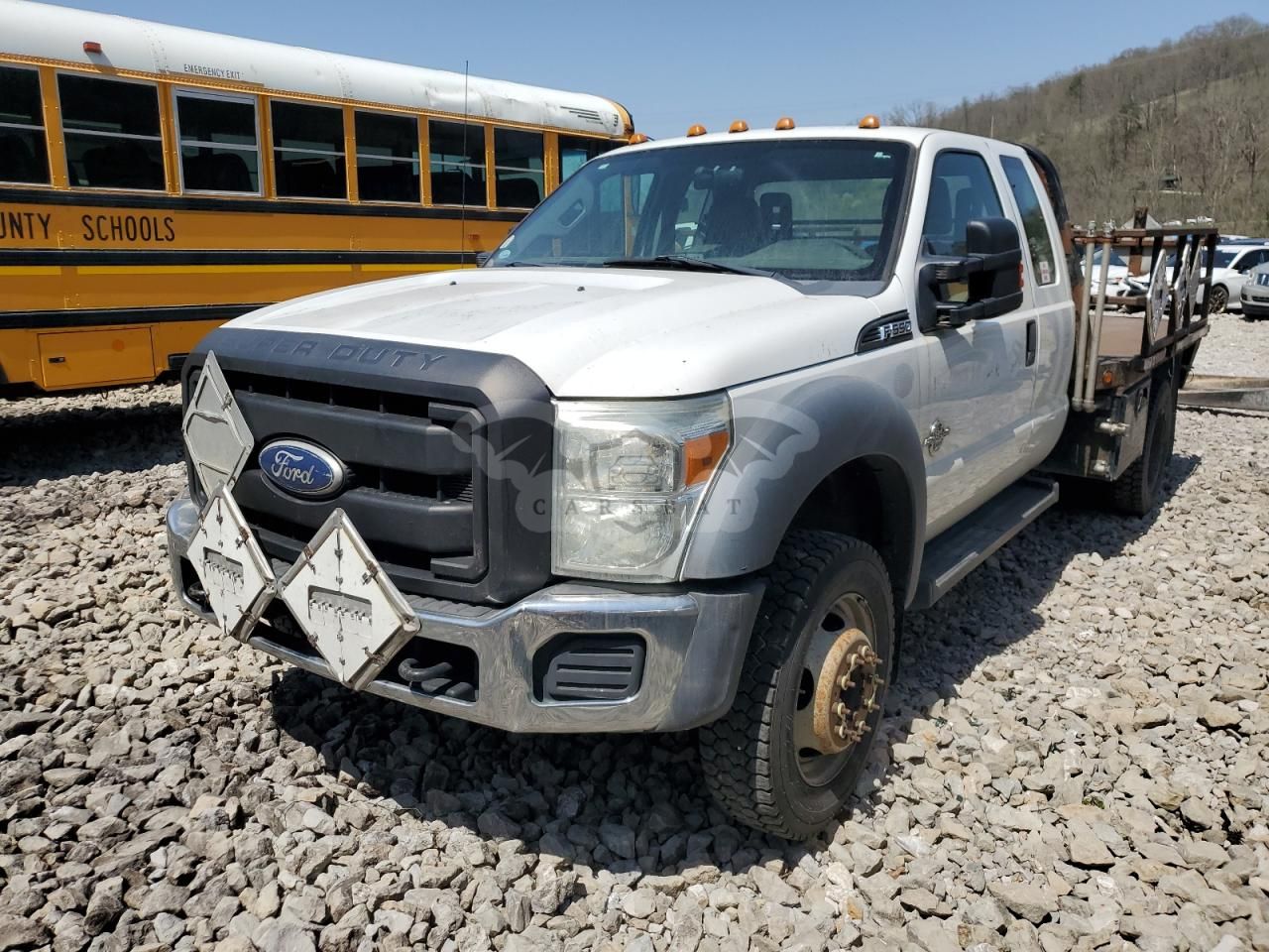 Ford F550 SUPER DUTY 6.7L 8 2011