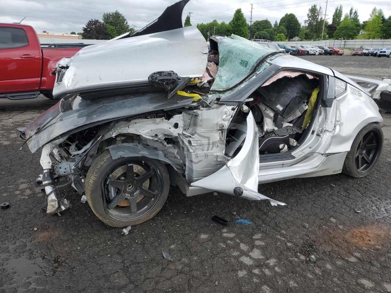 Nissan 370z BASE 3.7L 6 2011
