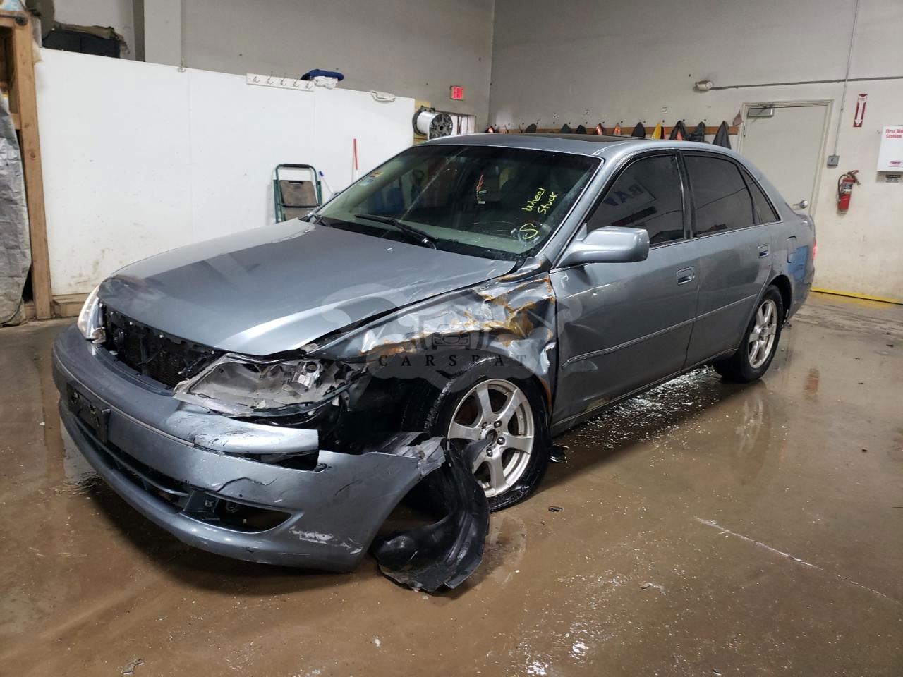 Toyota Avalon XL 3.0L  6 2003