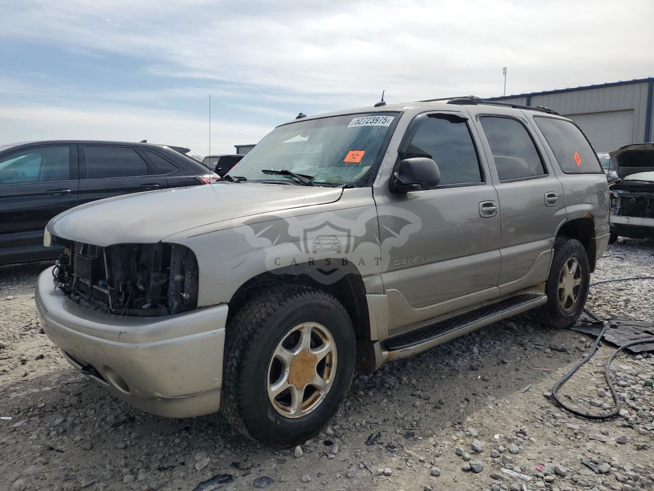 GMC Yukon DENALI 6.0L  8 2003