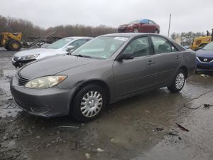 Toyota Camry LE 2.4L 4 2005