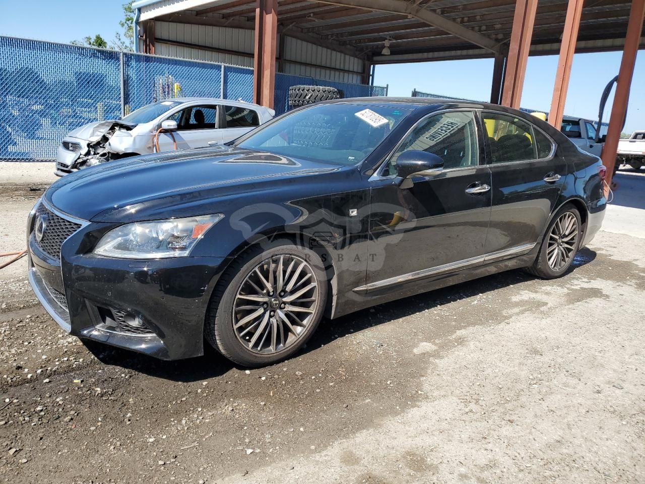 Lexus LS 460 4.6L 8 2013