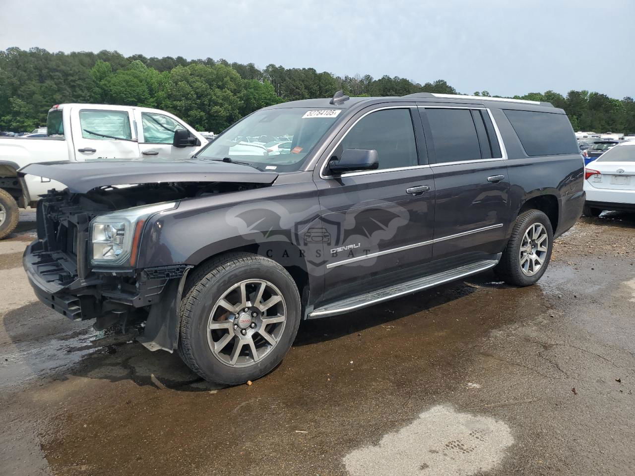 GMC Yukon DENALI 6.2L  8 2016