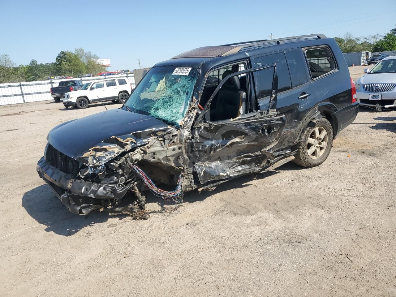 Mitsubishi Montero LIMITED 3.8L 6 2004