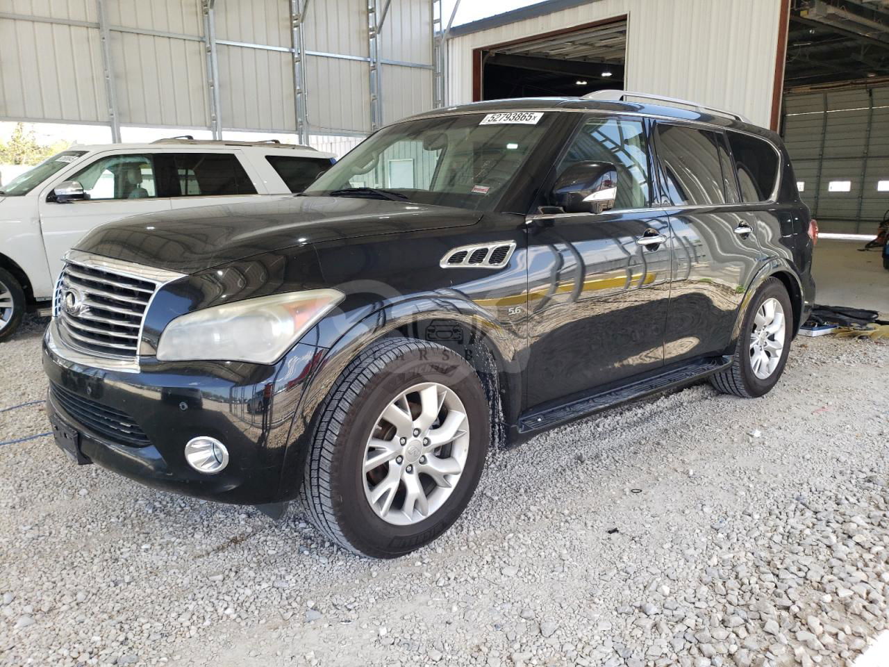 Infiniti QX80 5.6L  8 2014