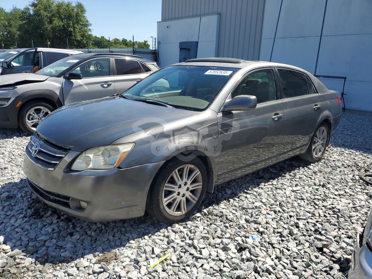 Toyota Avalon XL 3.5L  6 2005