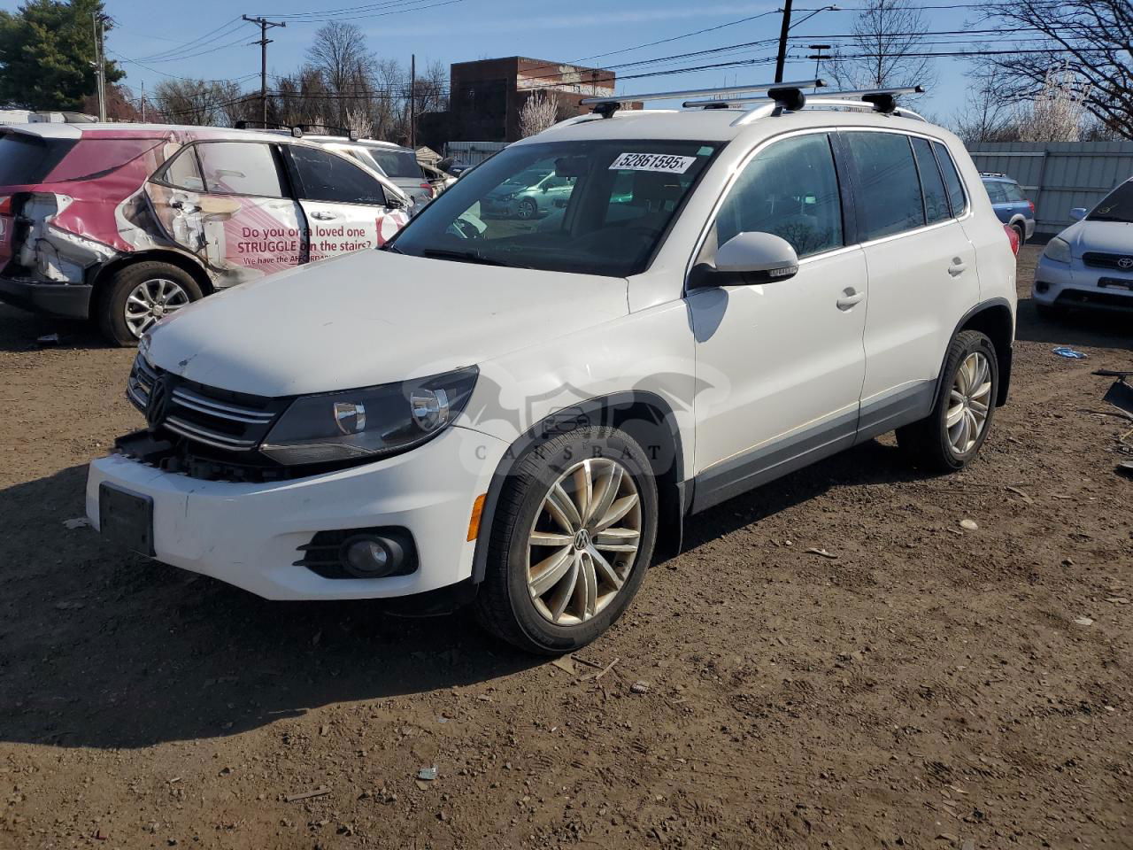 Volkswagen Tiguan S 2.0L  4 2013