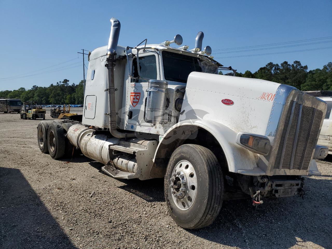 Peterbilt 389/520 12.9L  6 2015