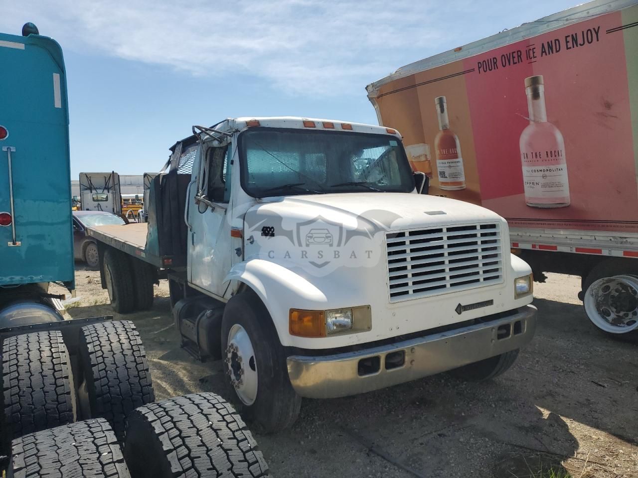 International DuraStar / 4000 4700 10.8L 6 1999