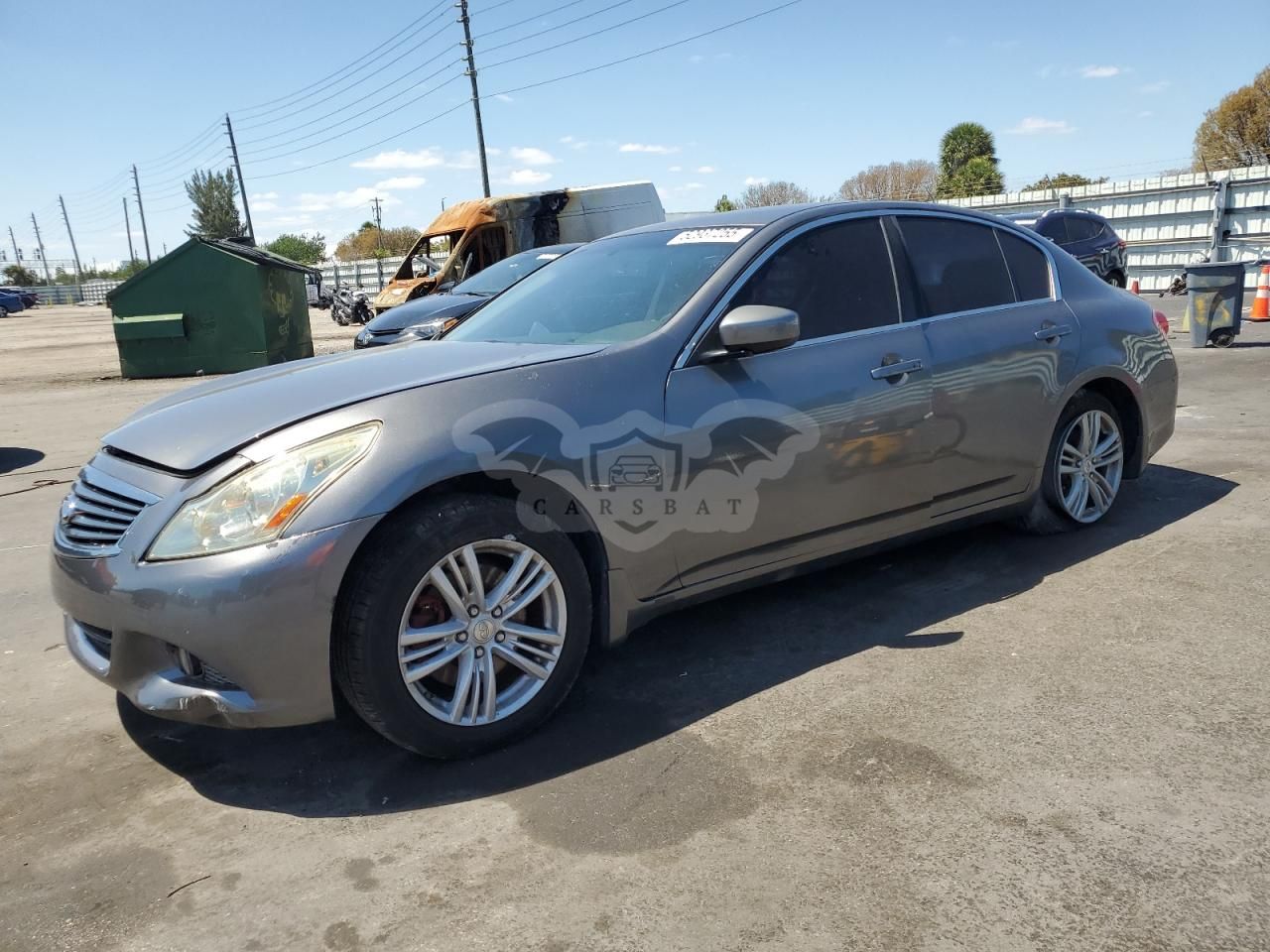 Infiniti G25 2.5L 6 2012