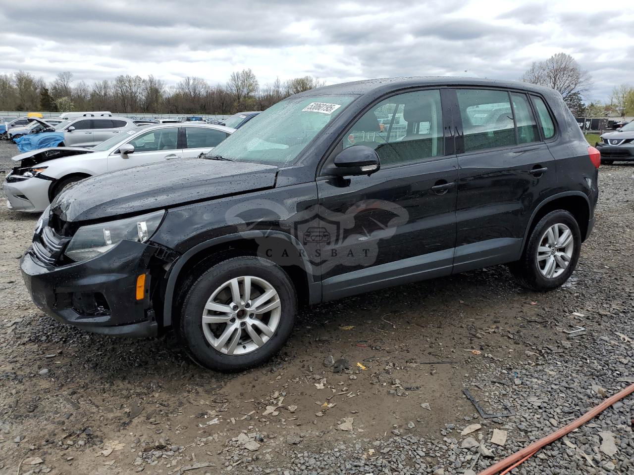 Volkswagen Tiguan S 2.0L  4 2013